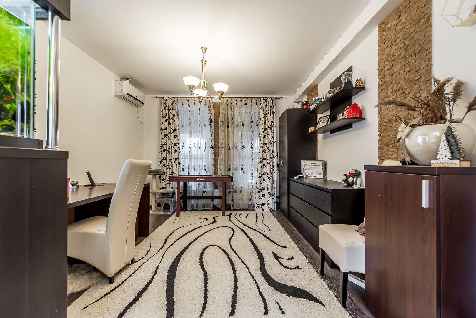 Imagine 11 - Casă gata de mutat în Westfield | 387 mp teren | curte + anexe