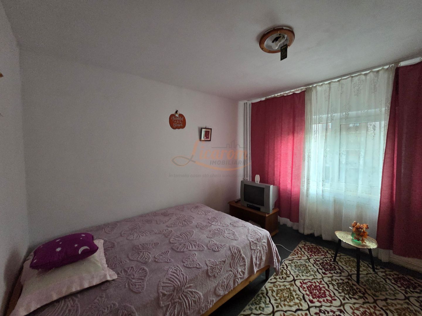 Apartament 3 camere decomandat, Carpatilor zona Spitalul Judetean, - imaginea 3