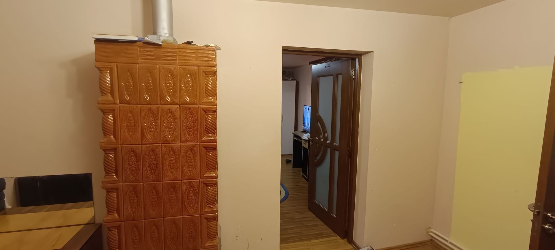Casă spațioasă cu 4 camere , curte și teren generos în Mașloc - imaginea 11
