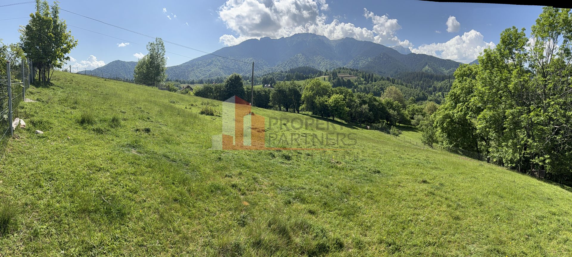 Teren cu priveliște spectaculoasă în Bran – Sohodol - imaginea 2