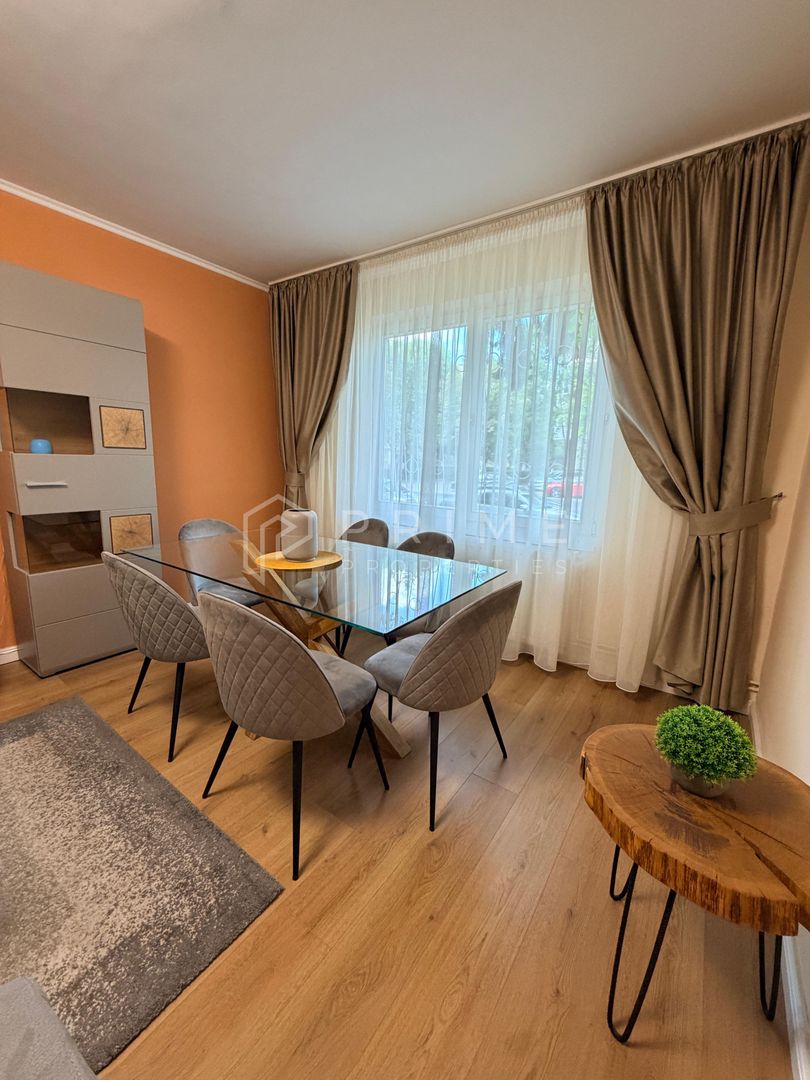 Apartament de închiriat | 3 camere, 2 băi | Tudor
