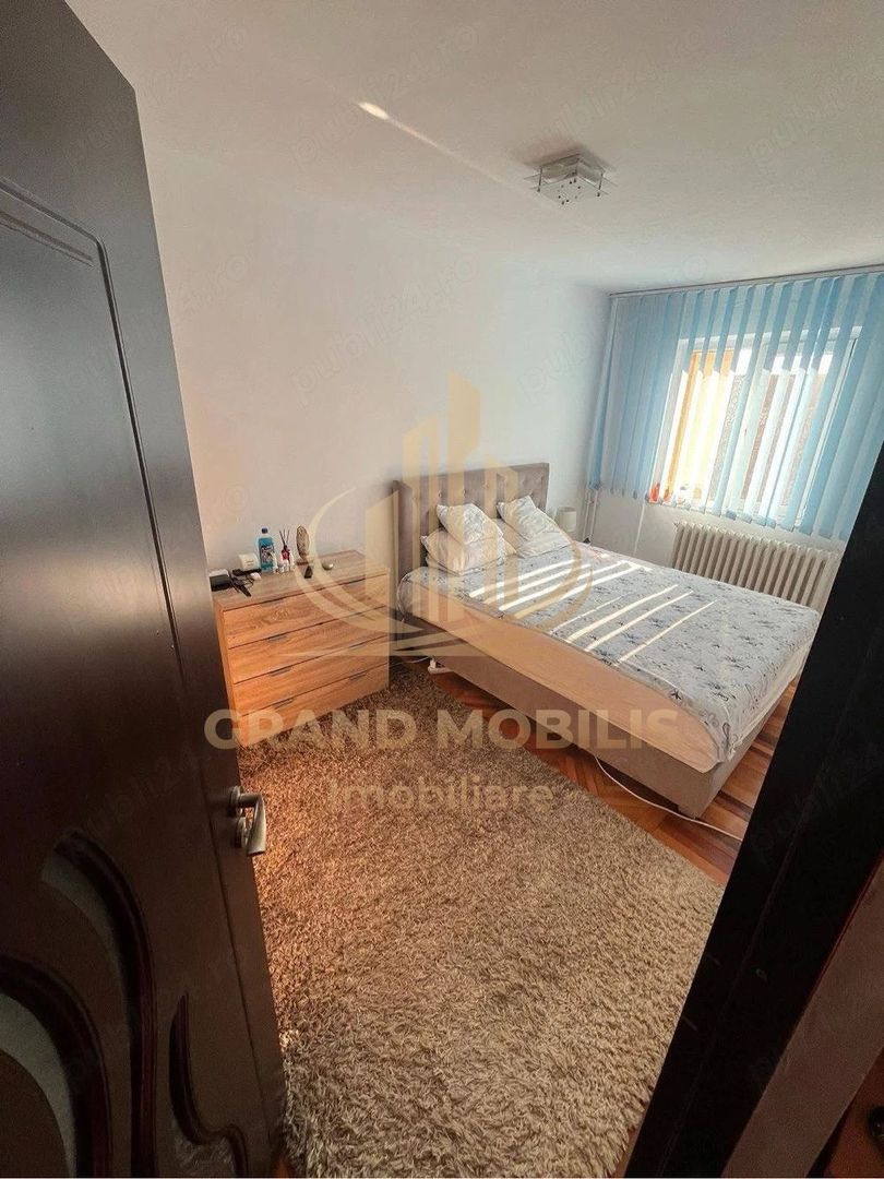 Apartament 2 camere, 40 mp utili, etaj 4/5, zona Calea Șagului