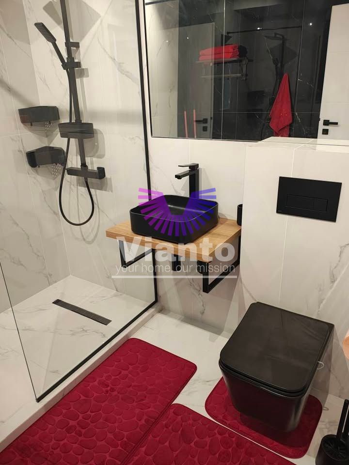 Apartament 3 camere lux // Selimbar Vis-a-vis de mall