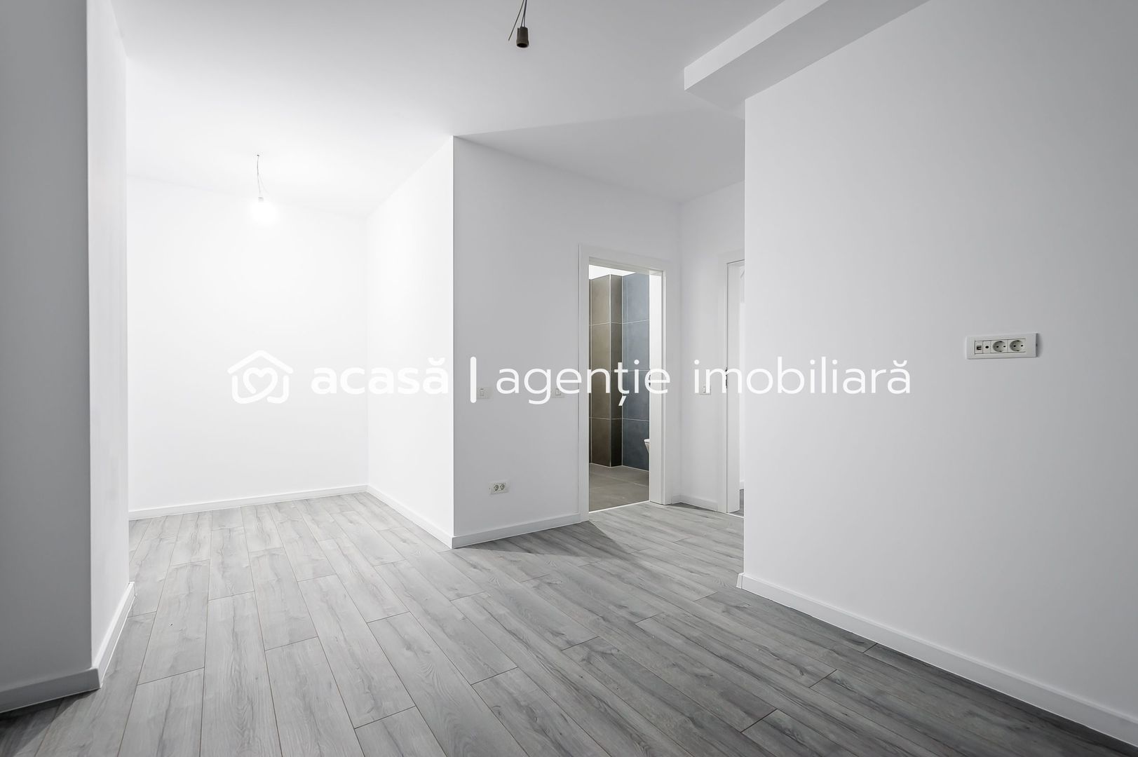 Imagine 5 - Apartament cu 3 camere și parcare subterană - XCity Timișoara