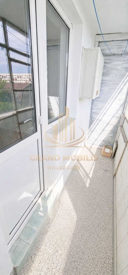 Apartament cu 2 camere, decomandat Bulevardul C-tin Brancoveanu - imaginea 4