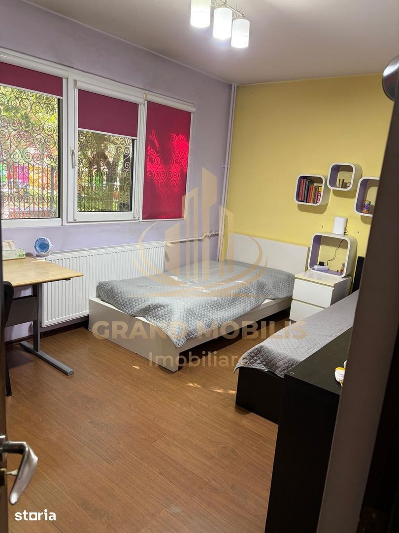 Apartament 3 camere, 2 locuri de parcare, mobilat si utilat - imaginea 3