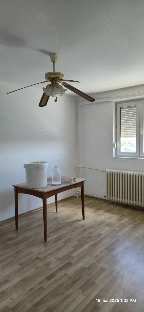 Vând apartament 2 camere zona Rahova