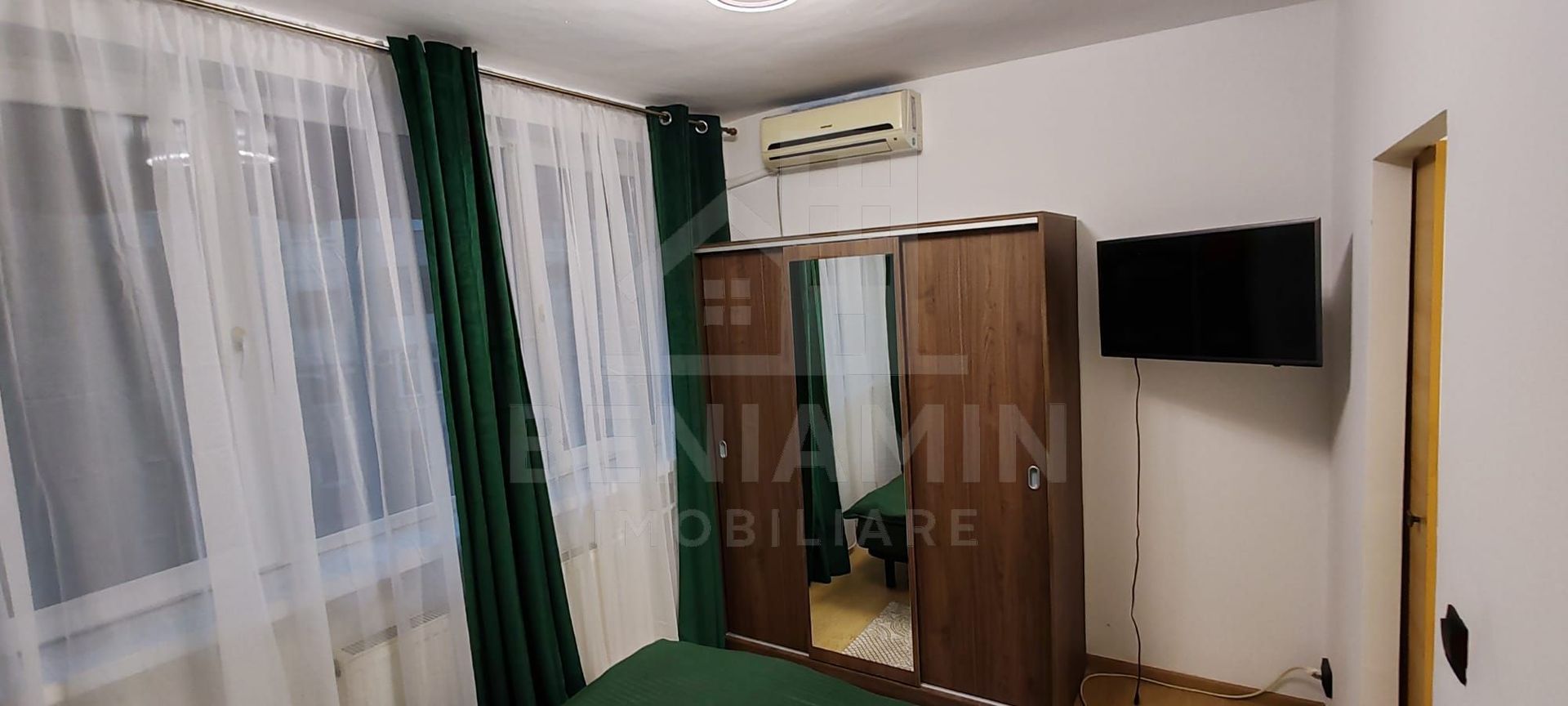 Camera cu baie si bucatarie proprie -21mp -etaj 2 -Chimie Promenada - imaginea 2
