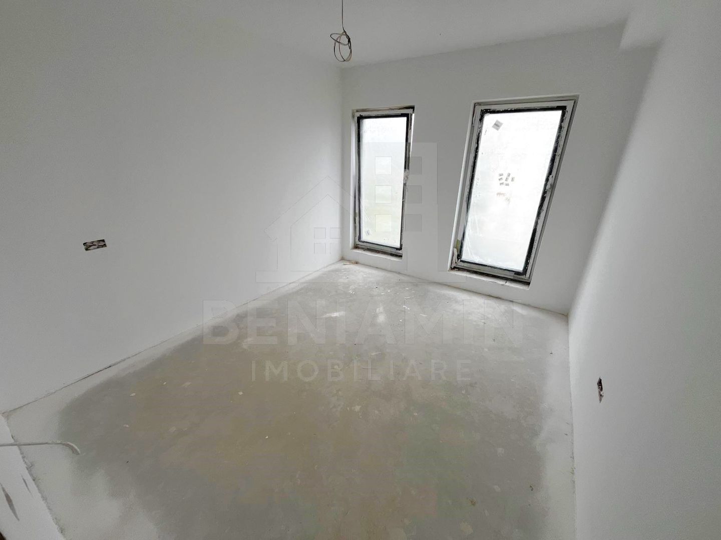 Casa Moderna P+1-Toate Utilitatile-140mp -3 Dormitoare-3Bai-Zona Ford - imaginea 8