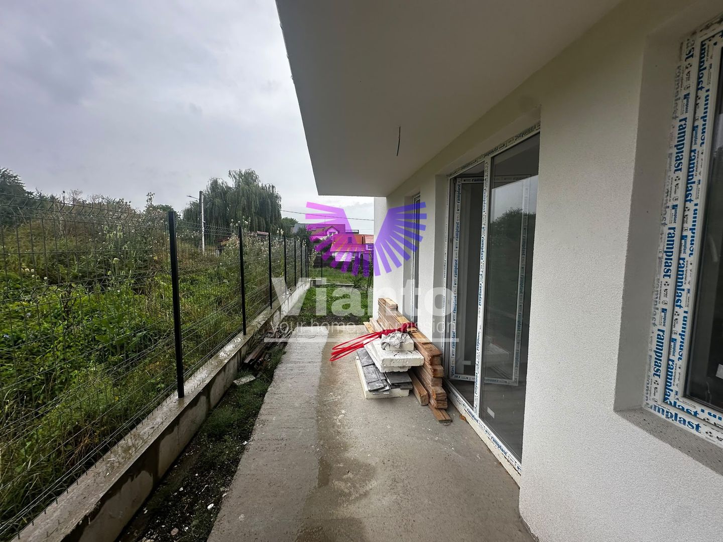 Duplex 5 camere -150mpu, curte 250mp - Cisnadie