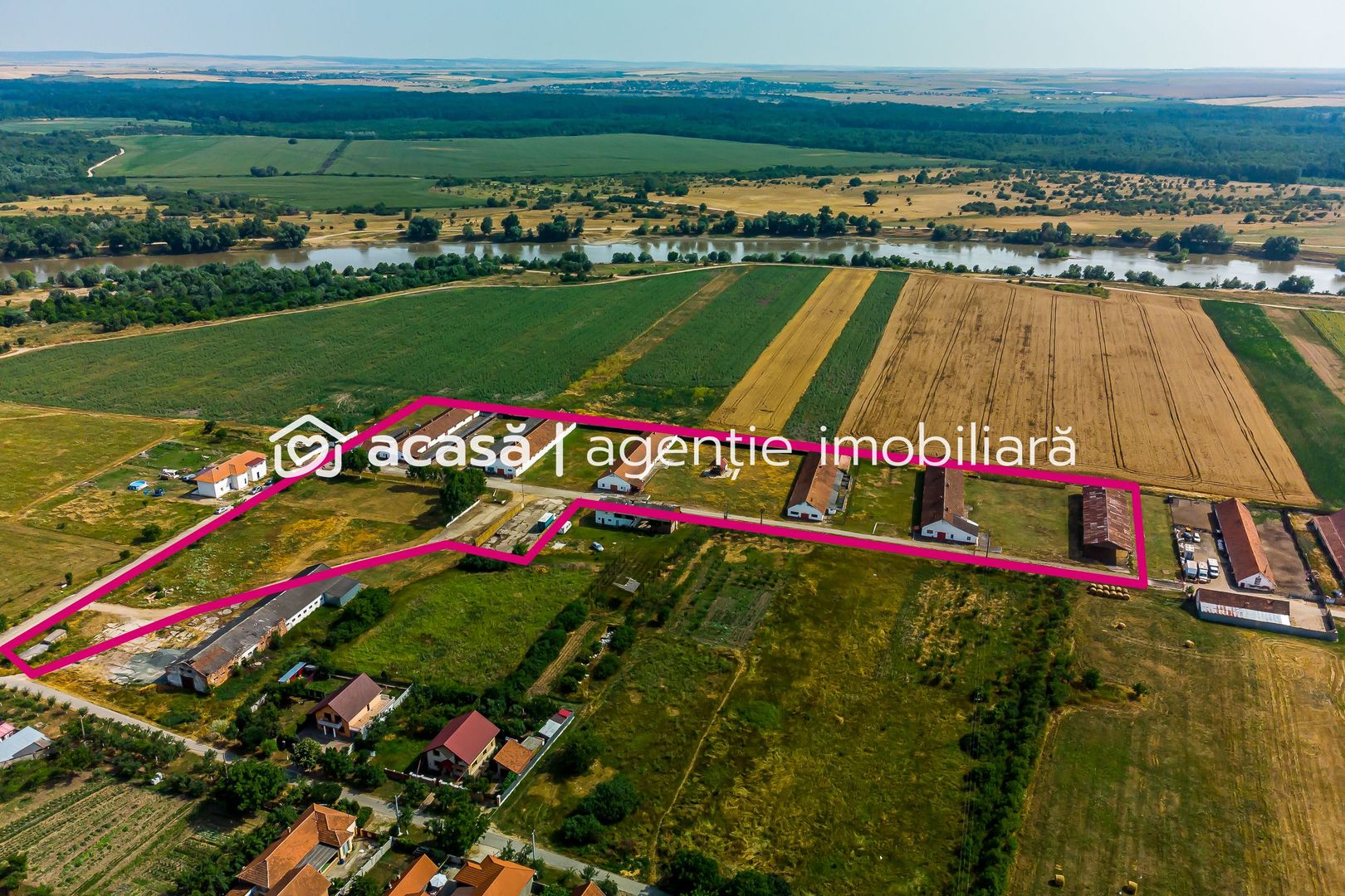 Imagine 12 - Fermă Mândruloc 2,5 ha