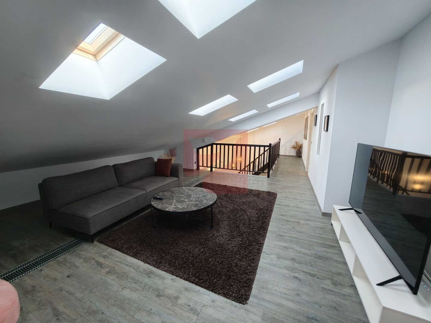 2 apartamente intr-unul singur! - imaginea 43