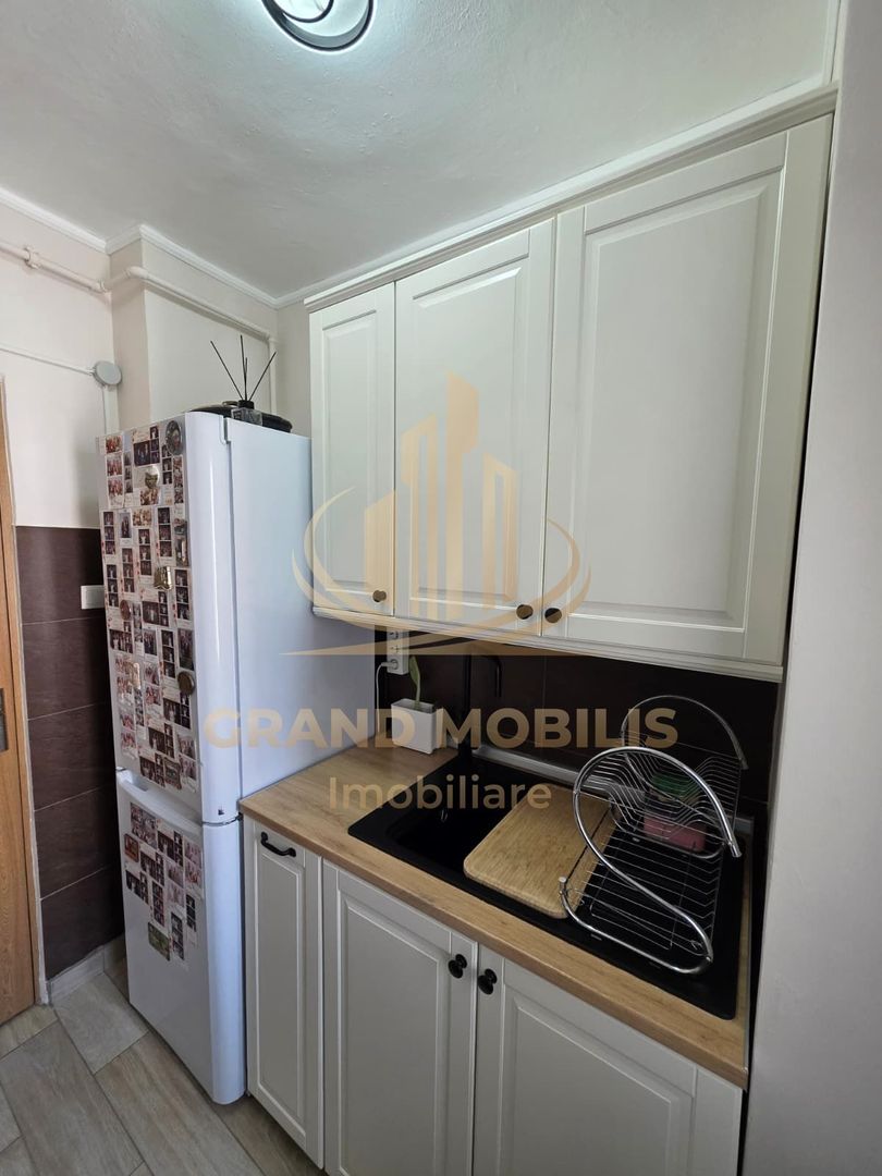 Apartament 3 camere de vânzare – Gheorghe Lazăr - imaginea 12
