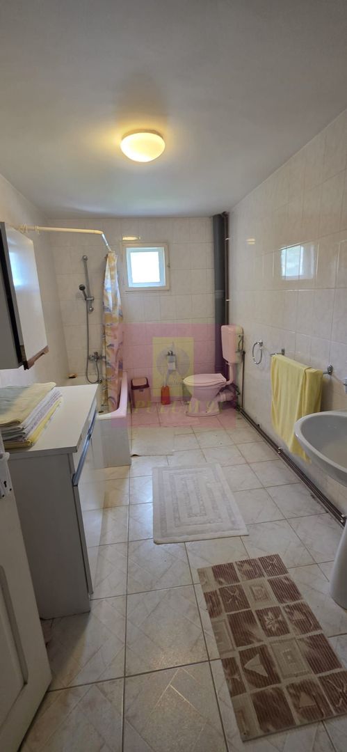 Vila cu livada de vanzare in Breaza - imaginea 27