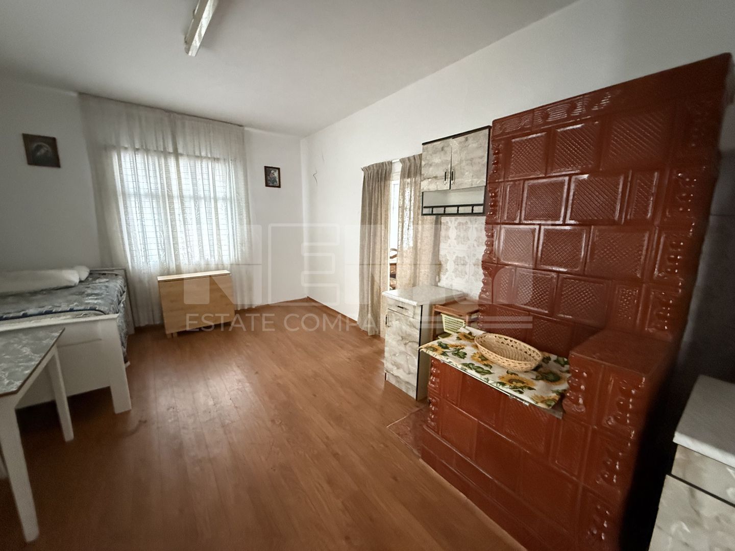 Proprietate de vânzare cu două case | Teren 1.500 mp | Bivolărie - imaginea 3