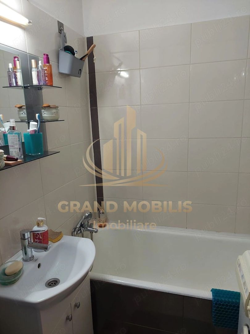 Apartament 2 Camere decomandat - imaginea 9