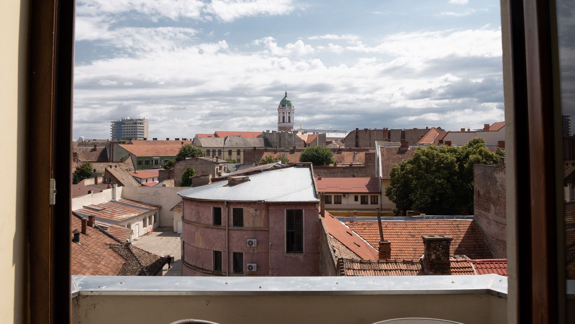 Imagine 1 - De vânzare: apartament cu 2 camere, etaj 3, str. Ștefan Cicio Pop
