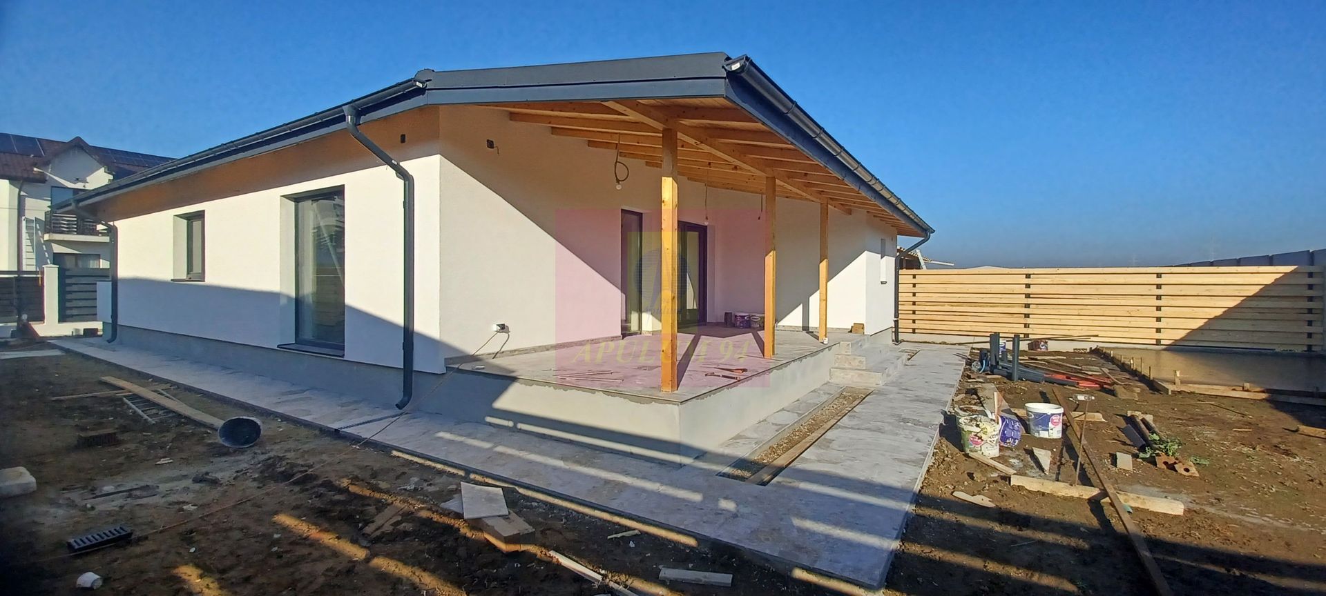 Săbăreni, casă parter 4 camere, CT, terasă, pivniță, teren 478 mp