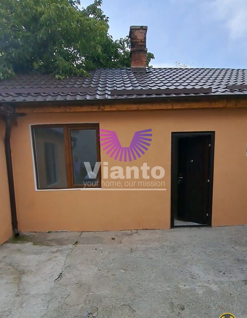 Casa 2 Camere-37mp, si Curte 25mp in Piata Cluj