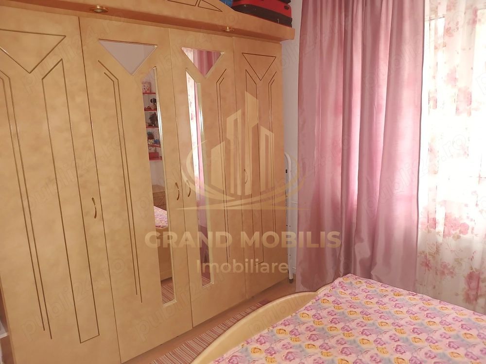 Apartament 2 camere renovat, complet utilat cu parcare - imaginea 3