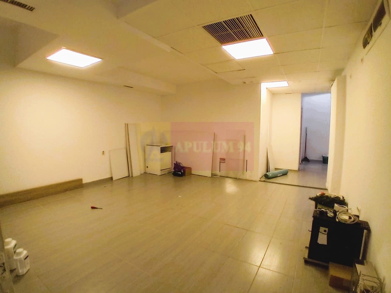 Spatiu 106 mp, intrare separata, utilitati incluse, langa Mall Prosper