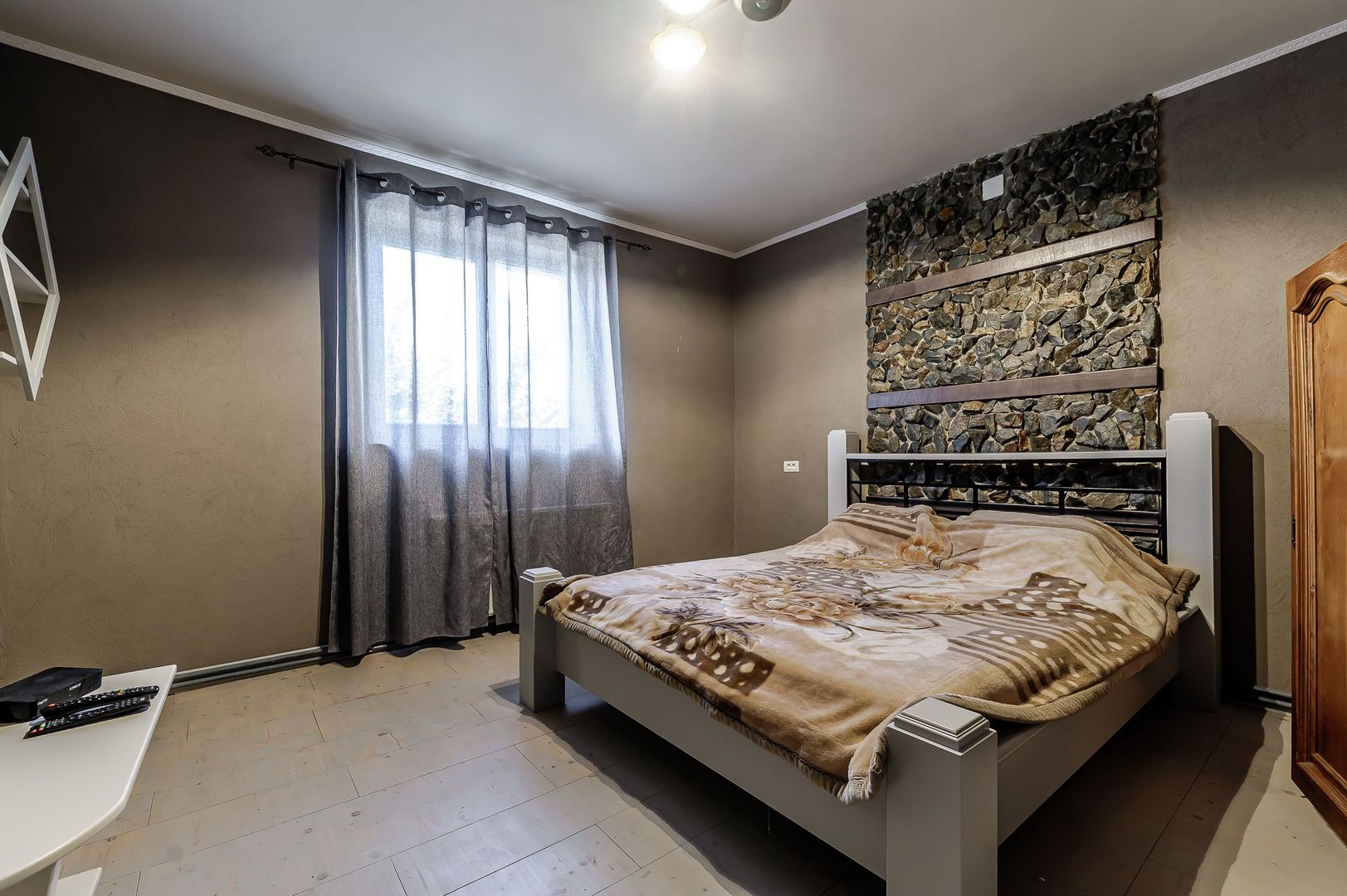 Imagine 2 - Casa 4 camere - Teren 1603mp - Livada, Arad - COMISION 0%