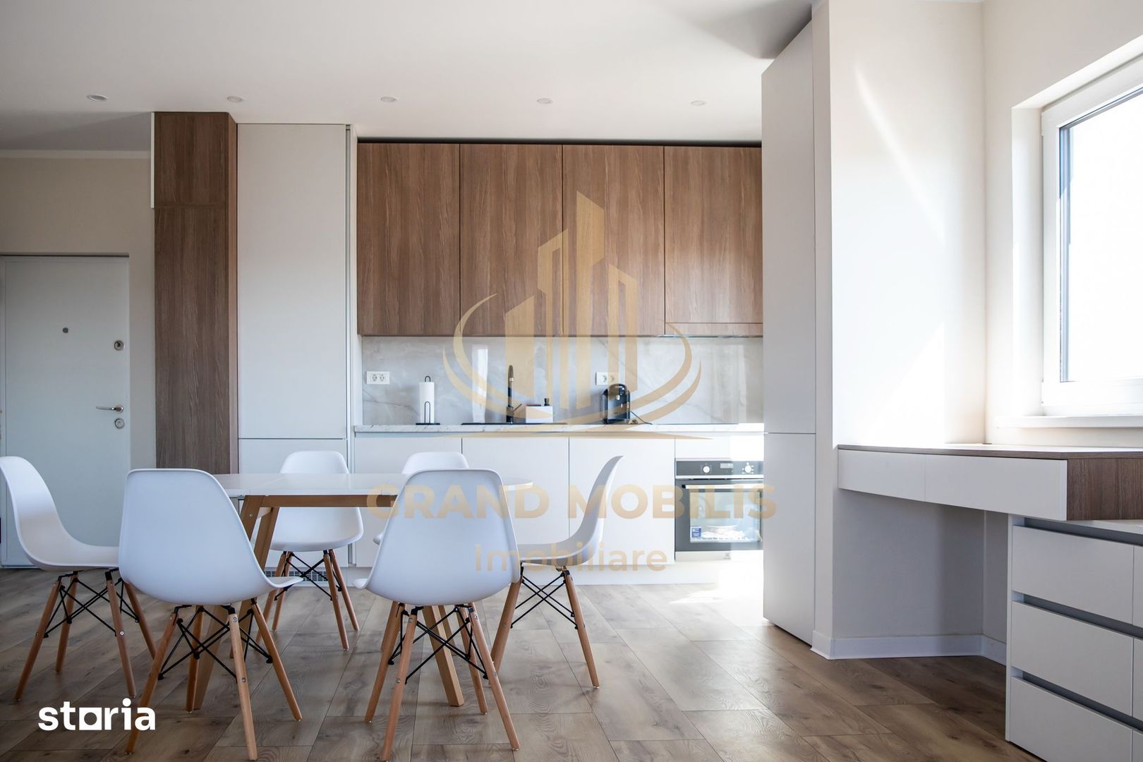 Apartament lux de inchiriat cu terasa rooftop zona Braytim - imaginea 4