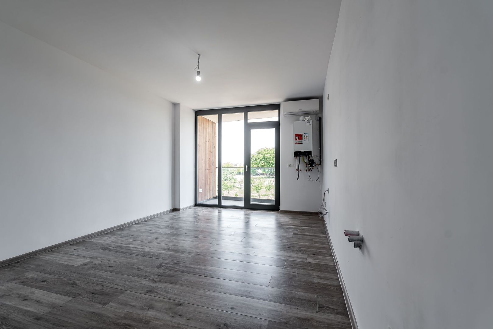 Imagine 2 - Subcetate | 65 mp, lift, parcare inclusă | 2 camere