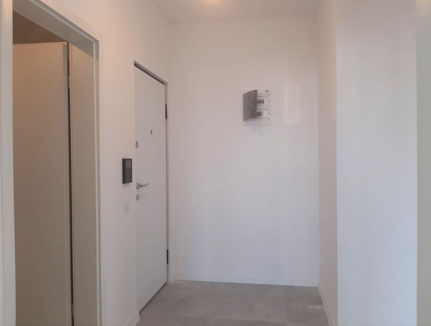 Un Apartament Pentru O Viață Bună  Coresi  2025 - imaginea 21