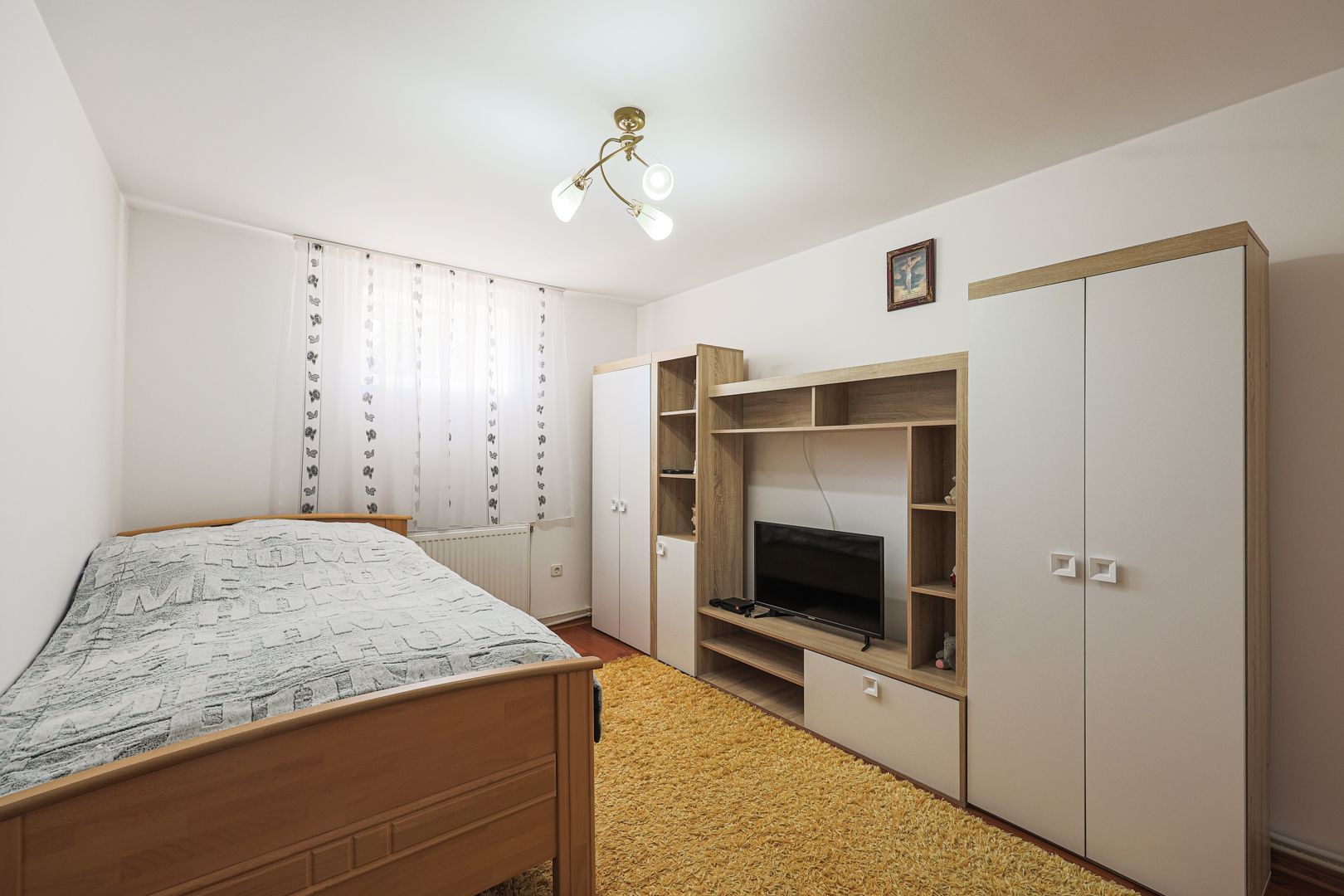 Imagine 2 - Preț redus! Casă în localitatea Turnu