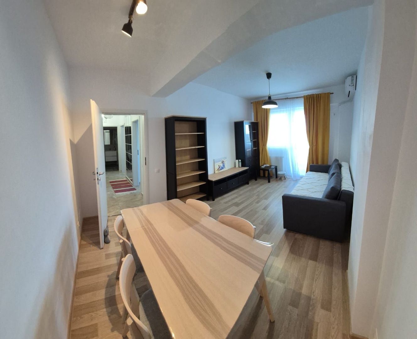2 camere + parcare