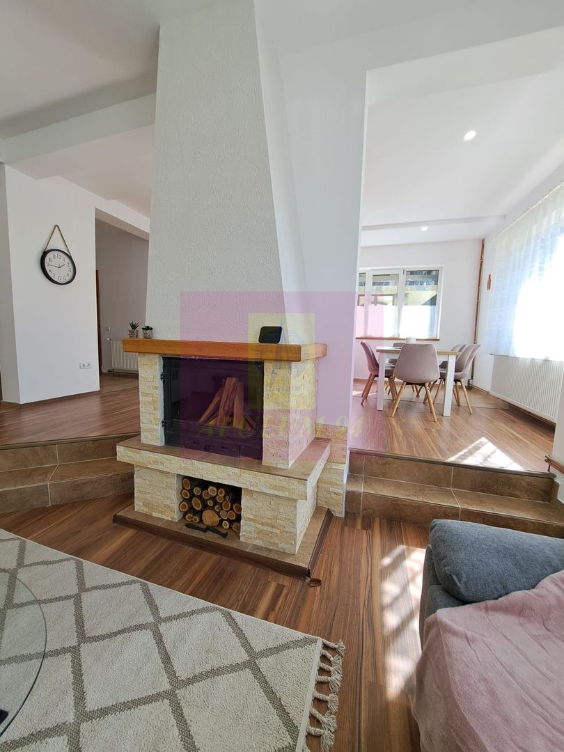Vila de vanzare in Busteni - Zona Piatra Arsa - imaginea 80