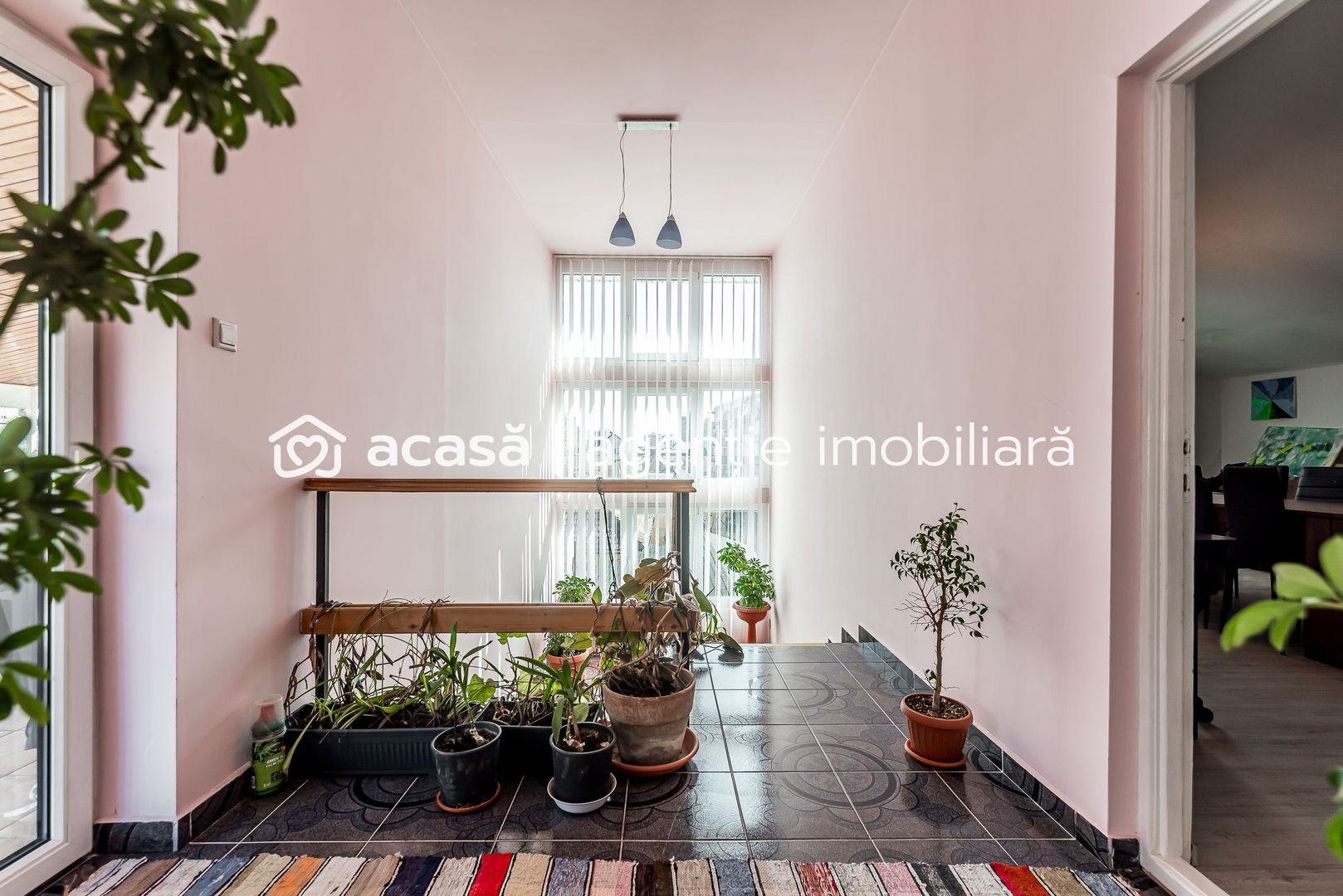 Imagine 3 - Casă spațioasă în mijlocul orasului, Str. Constantin Brâncuși