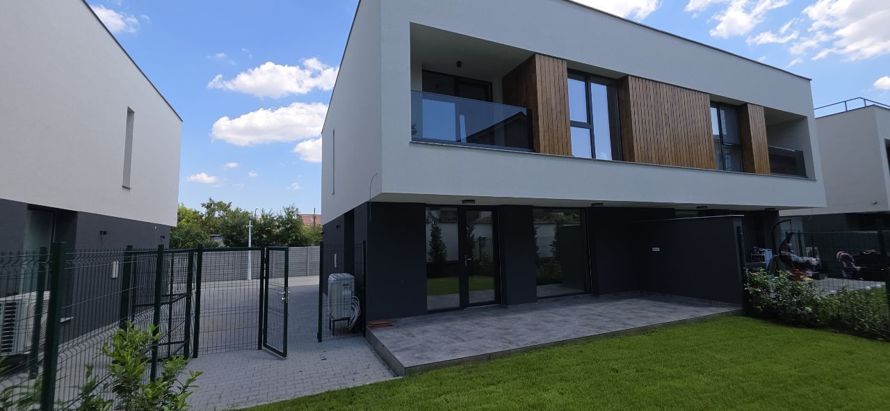 Giulesti  duplex P+1 4 camere de vanzare - imaginea 34