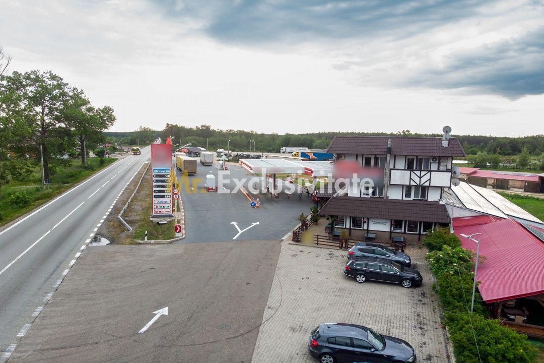 Afacere functionala - MOTEL si CAMPING cu terasa, piscina si lacuri pescuit - imaginea 13