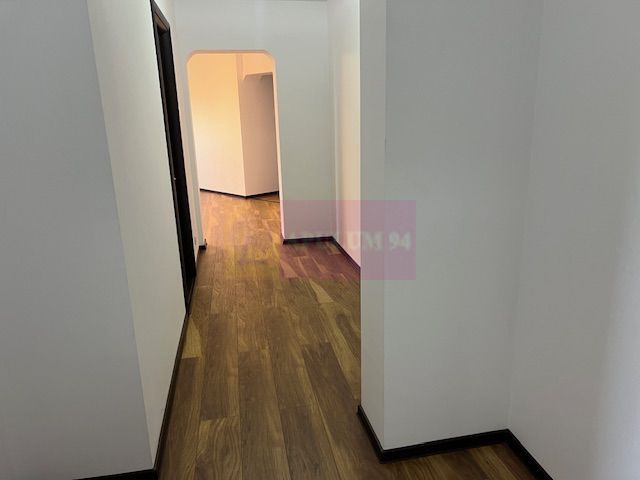 Apartament 3 camere Piata Alba Iulia.