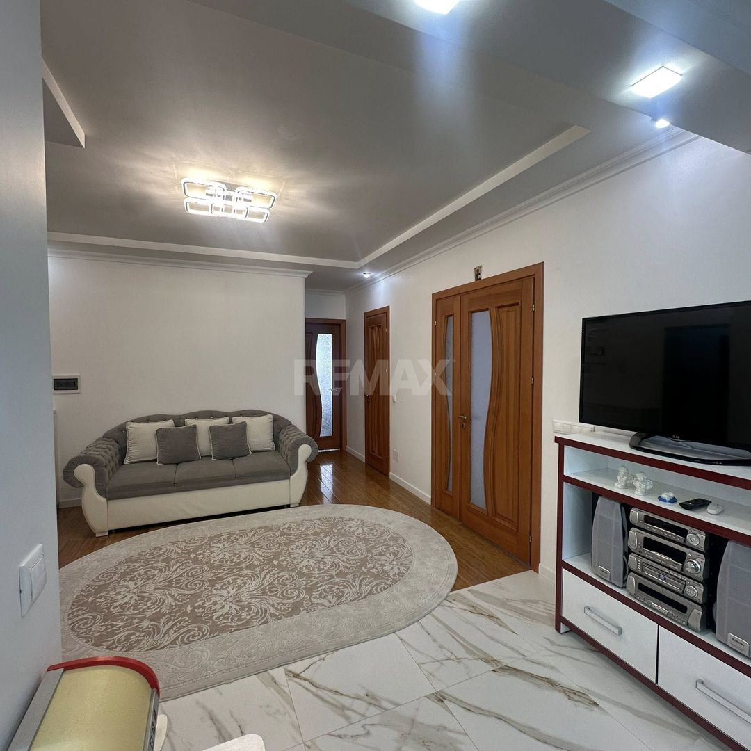 Apartament cu 3 camere Buiucani- Flacăra - imaginea 7