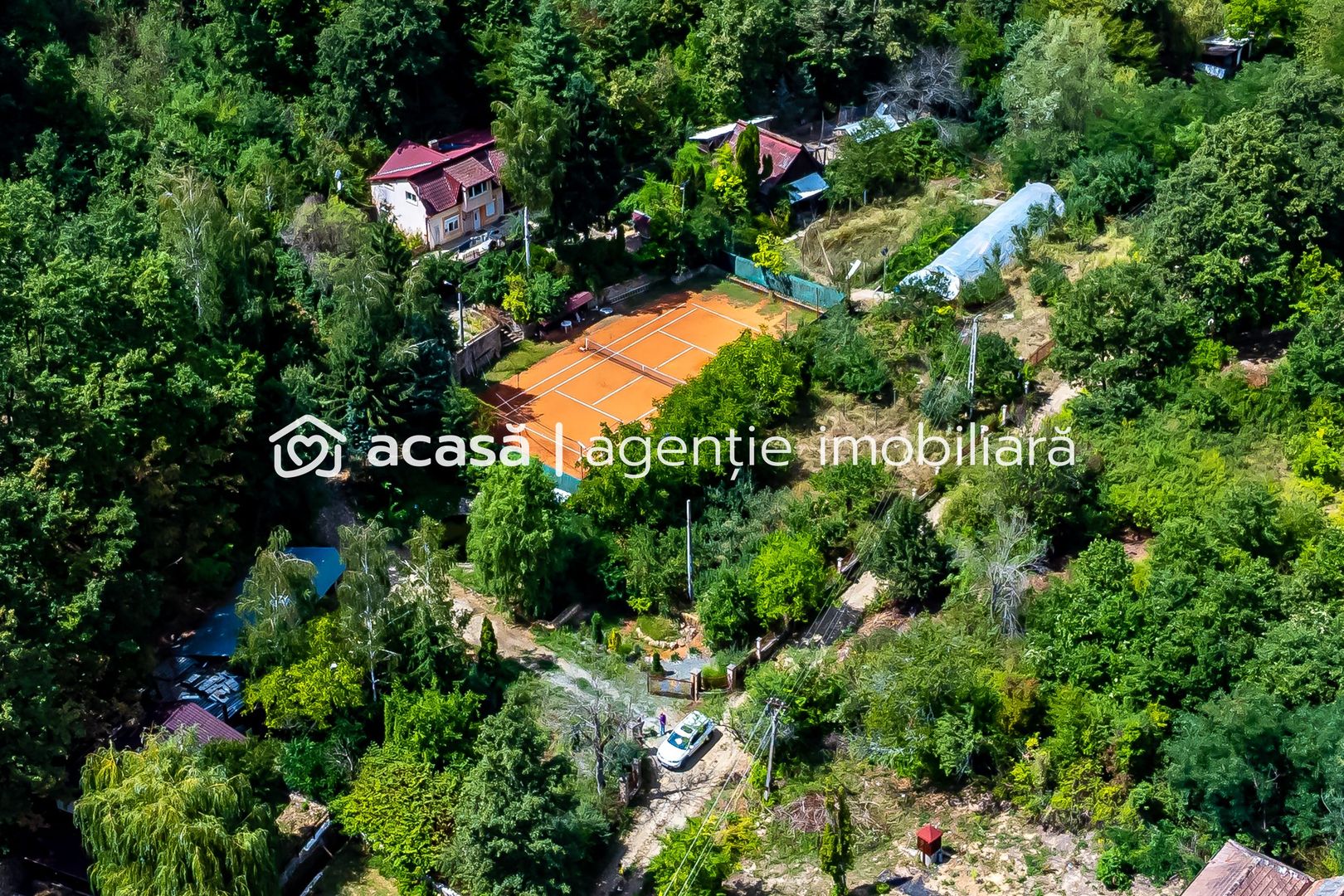 Imagine 9 - PROPRIETATE VÂNDUTĂ Casă conac cu 15.000 mp deal împădurit la Barațca,