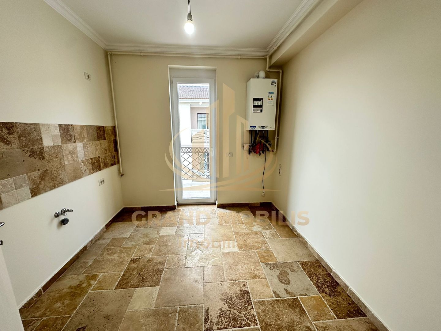 Apartament Ultra Premium | Încălzire în pardoseală | Etaj 3 - imaginea 7