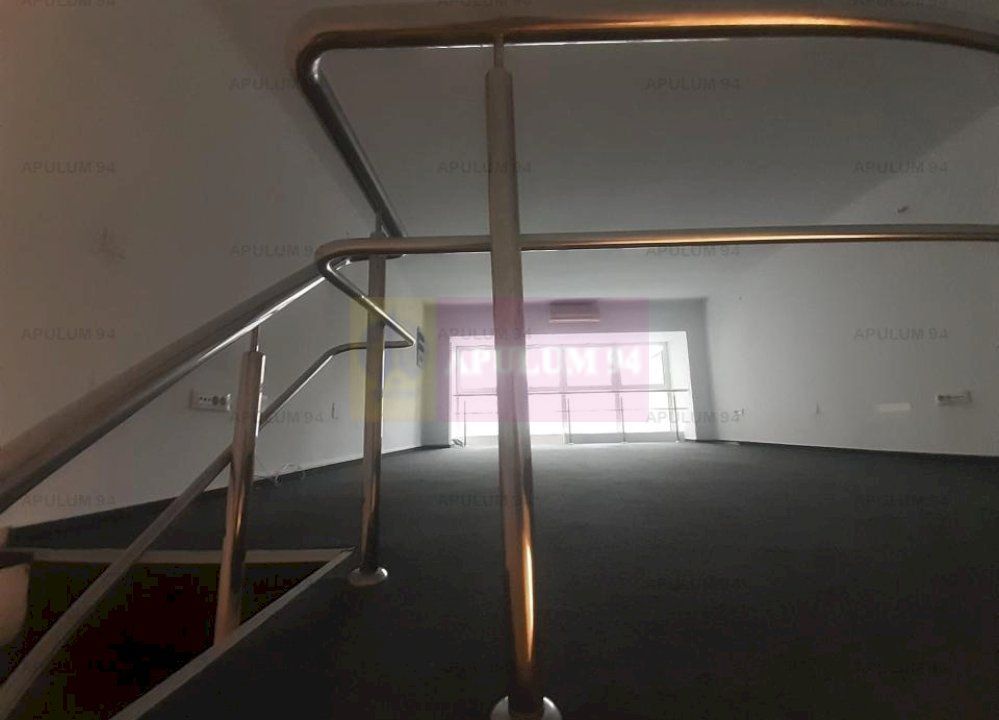 Spațiu zona Bulevardul Unirii - Zepter