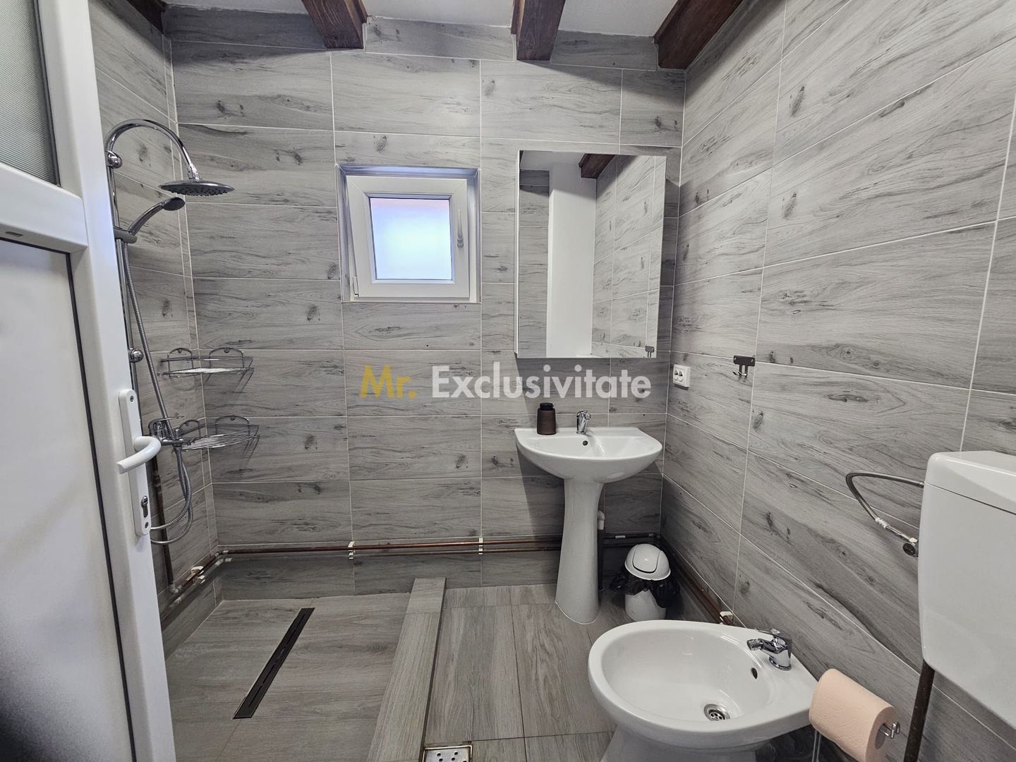Splendoarea naturii imbinata cu stilul modern=pensiune exclusivista - imaginea 24