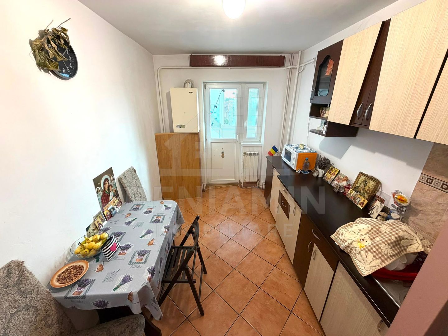 3 camere decomandat etaj 2 - Ciuperca - 74mp - centrala termica - imaginea 7