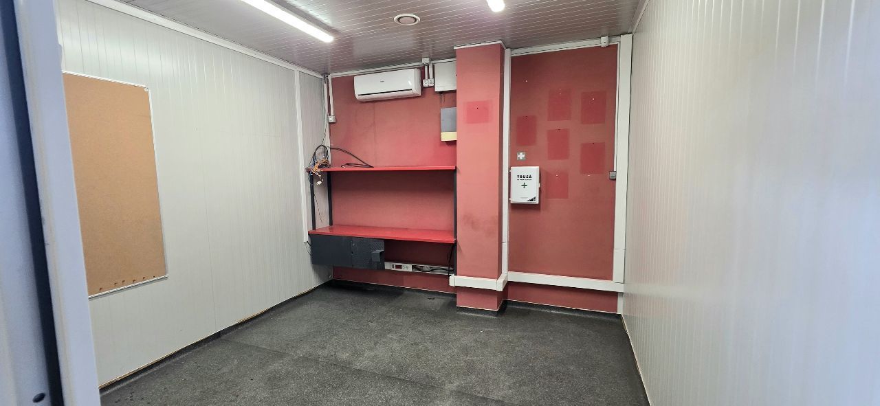 Republica spatiu industrial 200 mp de inchiriat - imaginea 9