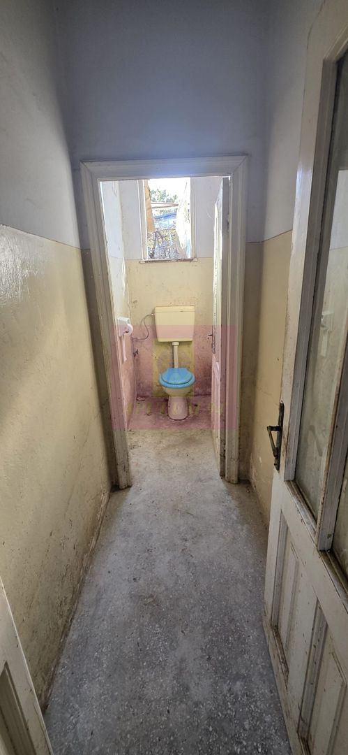 Casa de vanzare in Campina - imaginea 11