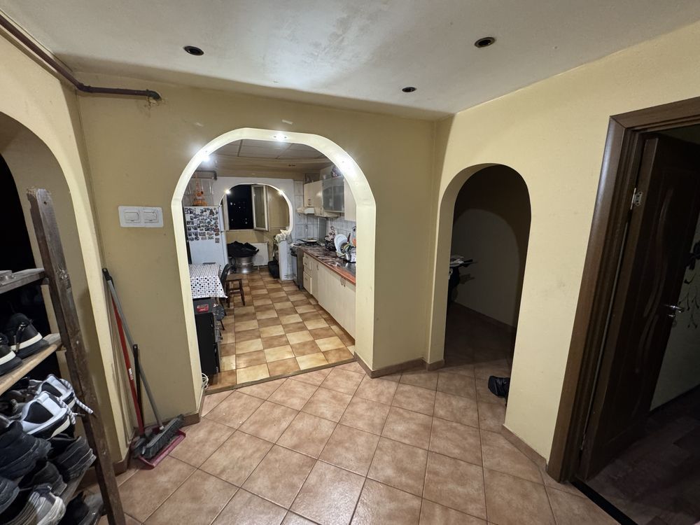Apartament 4 camere Rahova