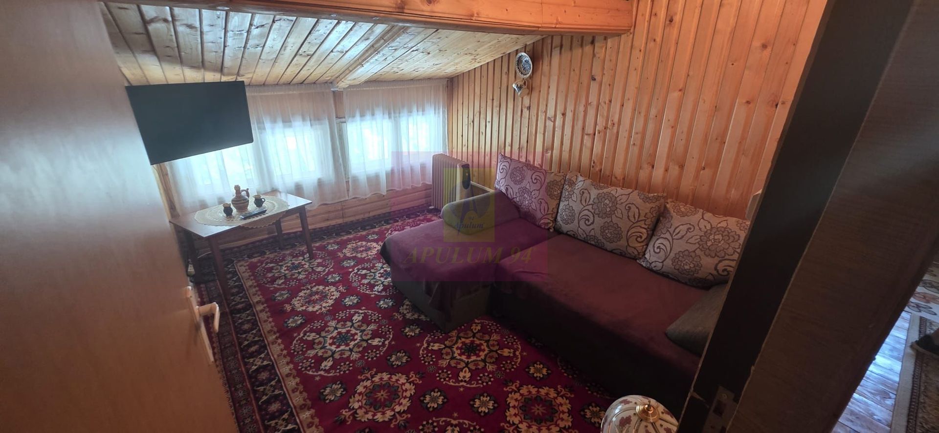 Cabana de lemn de vanzare in Telega