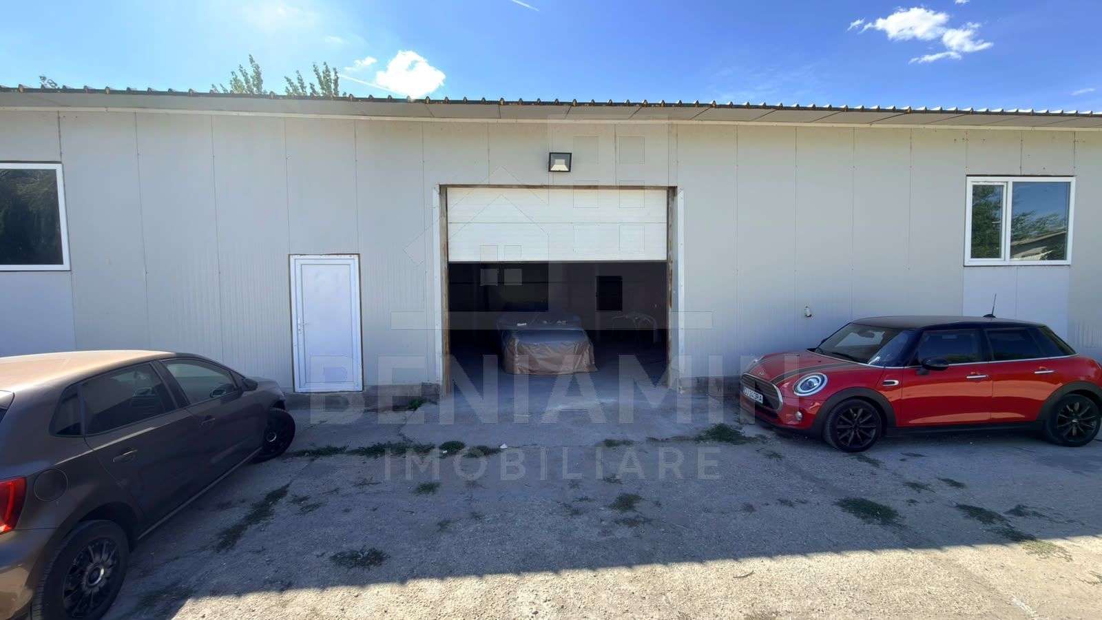 Hala - Spatiu de depozitare - 200mp - investitie - Izvorul Rece - imaginea 3