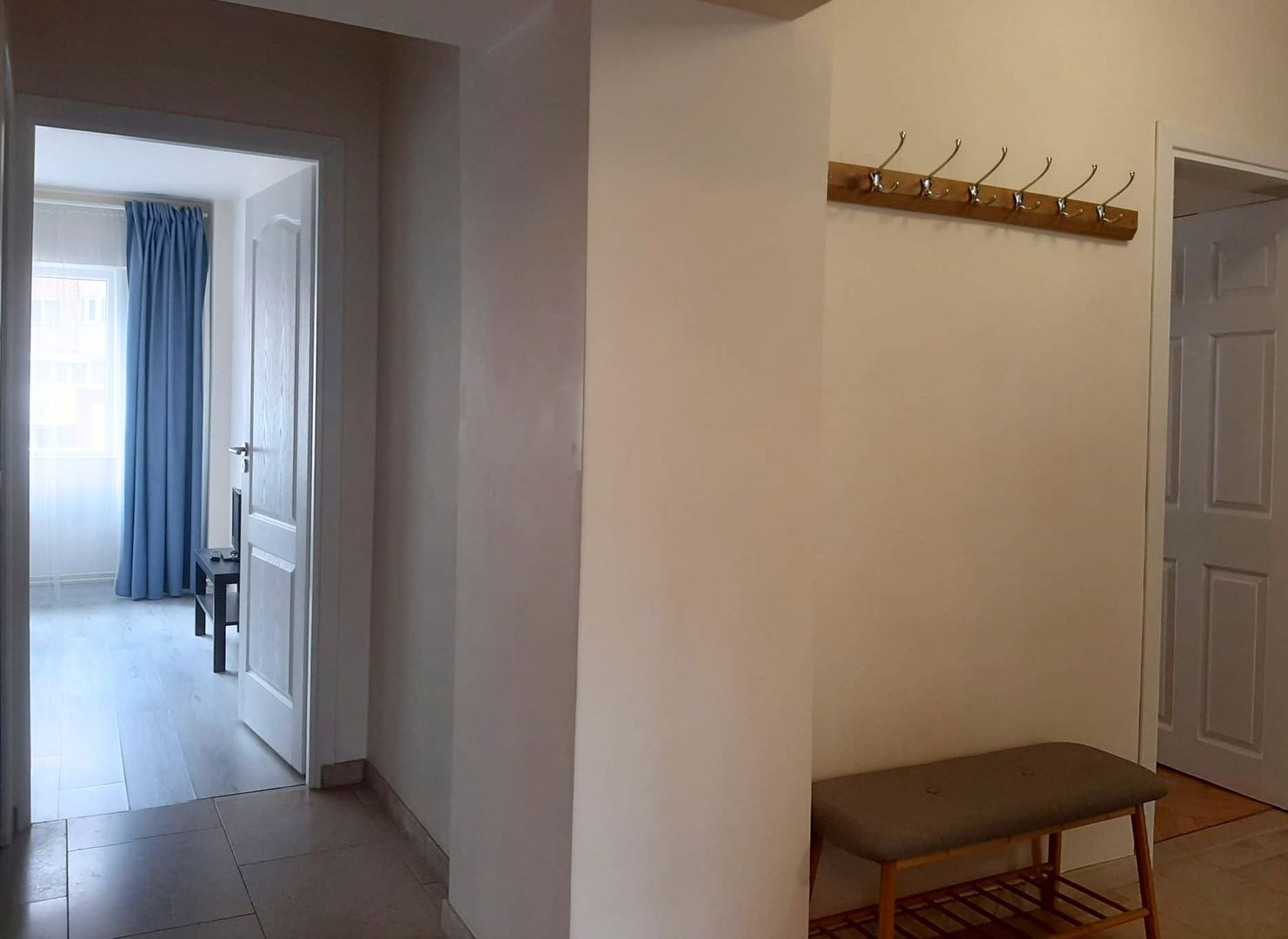 Vanzare 3 camere complet renovat zona pietonala Racadau - imaginea 12