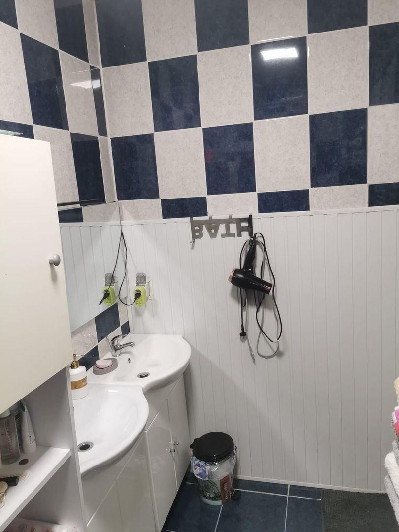 Vand casa P+1 in zona Aparatorii Patriei la 5 minute de metrou - imaginea 10