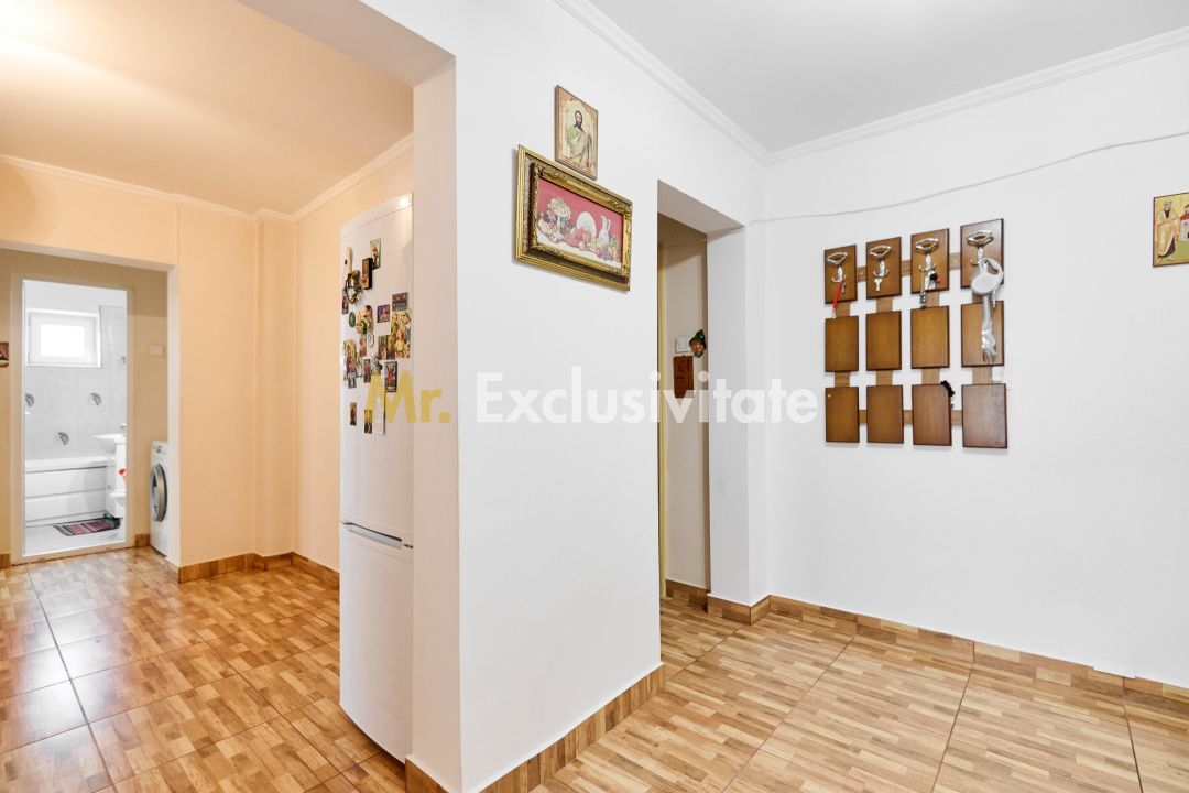 Apartament decomandat  4 camere -  etaj intermediar - Cartier Nord - imaginea 8